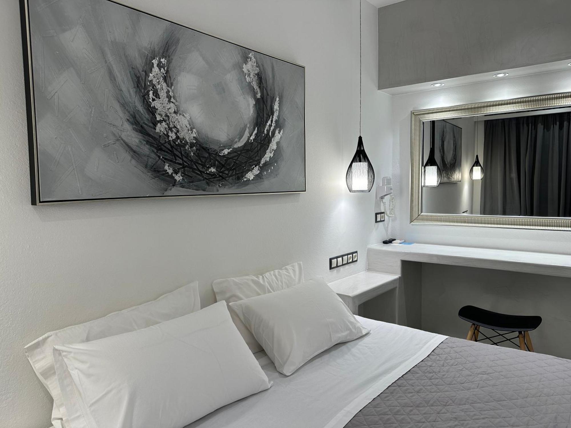 Aphrodite Hotel & Apartments Chora Exterior foto